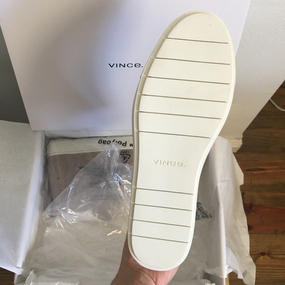 NEW in box Vince Sneakers - Picture 4 of 6